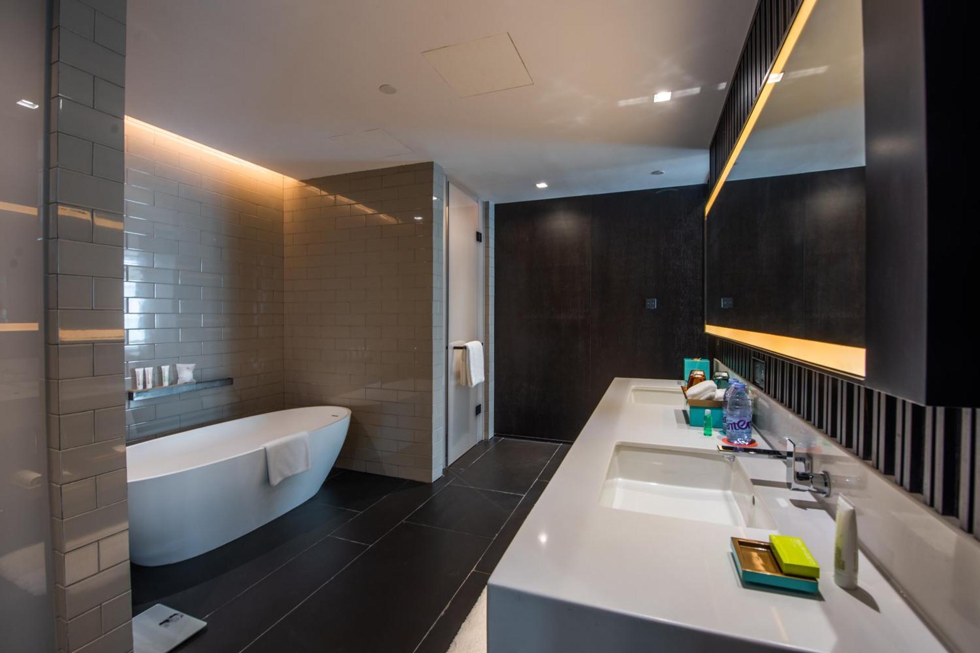 Le Meridien Zhongshan Zhongshan  Exteriör bild